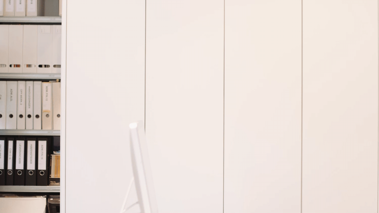 Marjolein Delhaas on Neon Moire