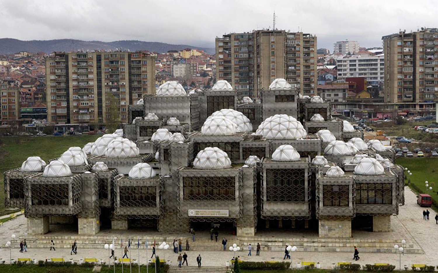 kosovo-library