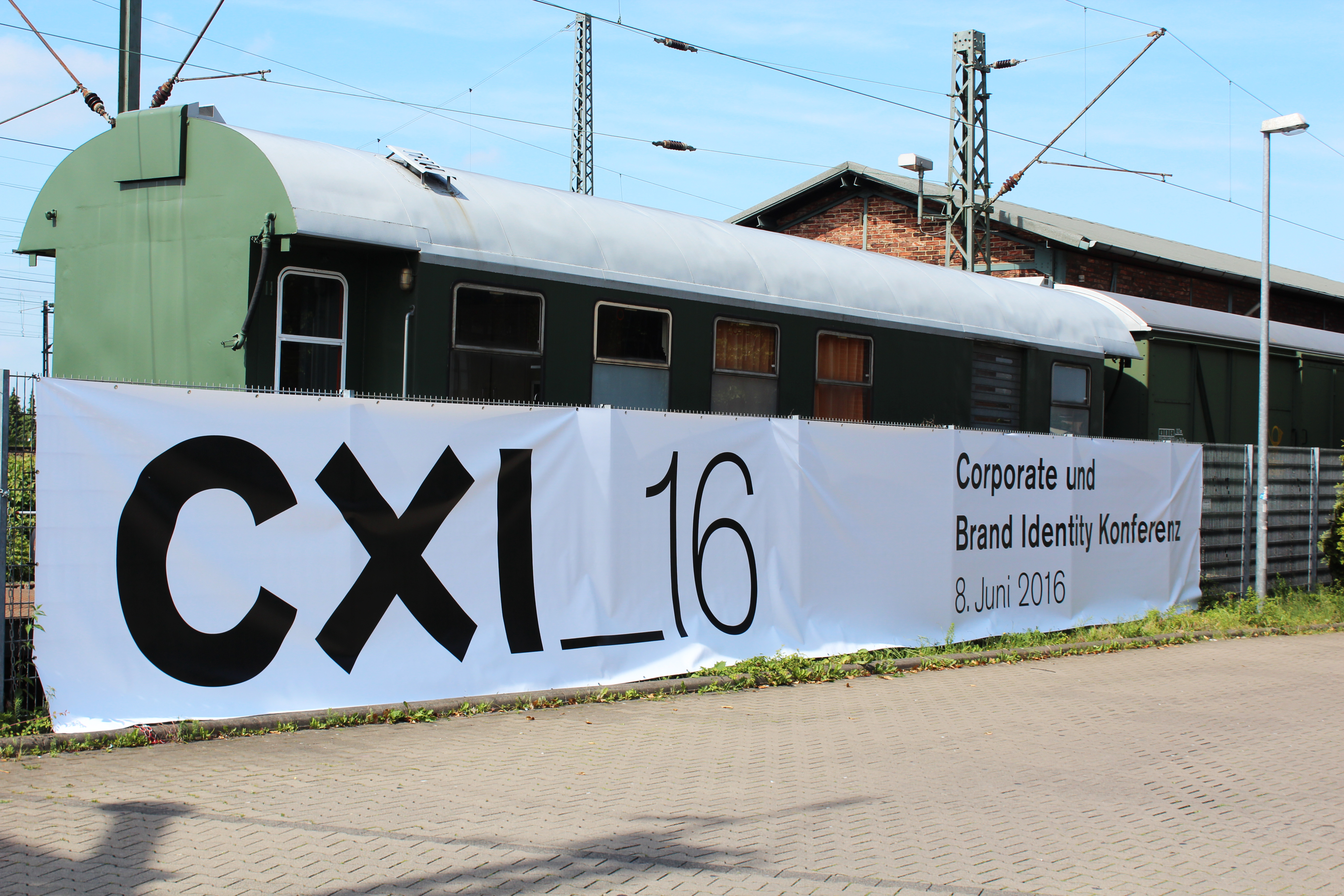 Neon-Moire at CXI conference 2016 11 IMG 2241